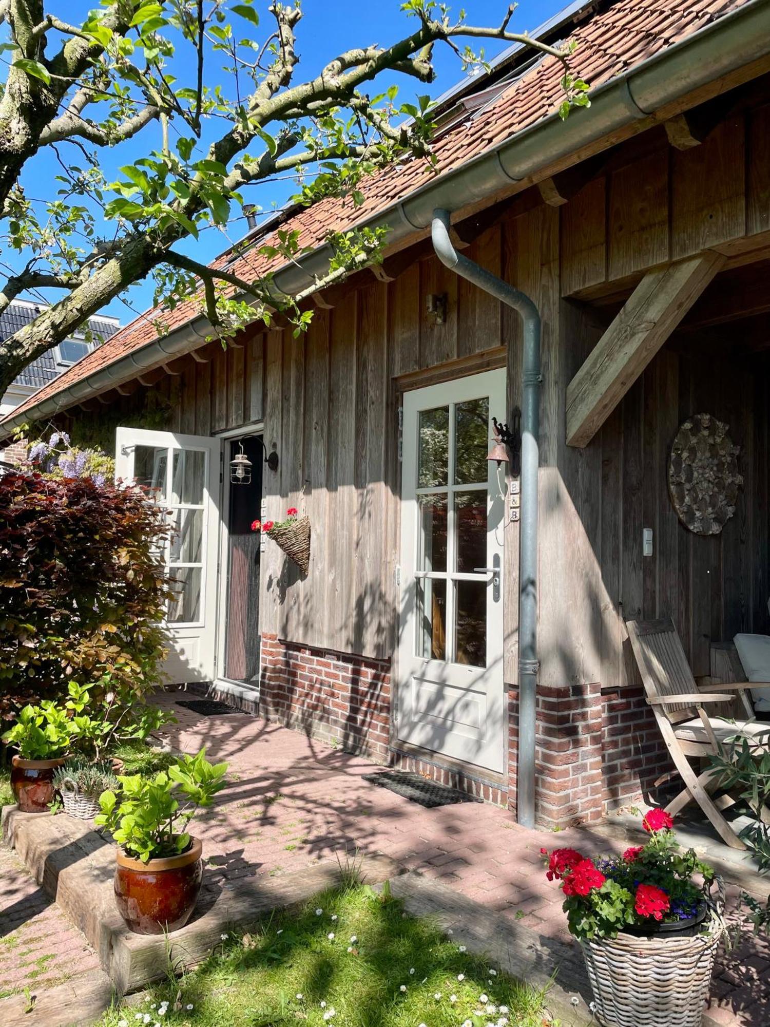 B&B De Pastorie Bij Dokkum Reitsum Exterior foto